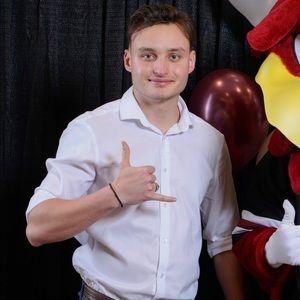 Meet your Posher, Dan